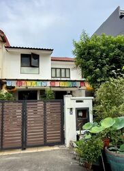 Peakview Estate (D16), Terrace #560611501